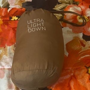 Ultra light down jacket
